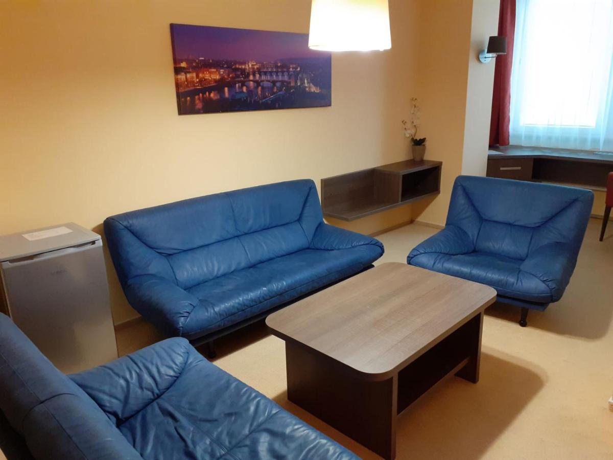 Hotel Uno Ústí nad Orlicí Zewnętrze zdjęcie